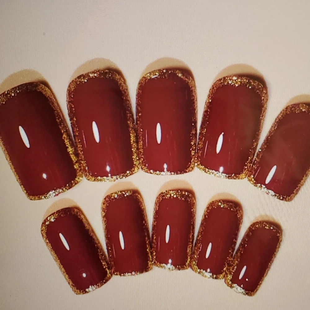 24 Pcs Press On Nails- Shiny False Nails